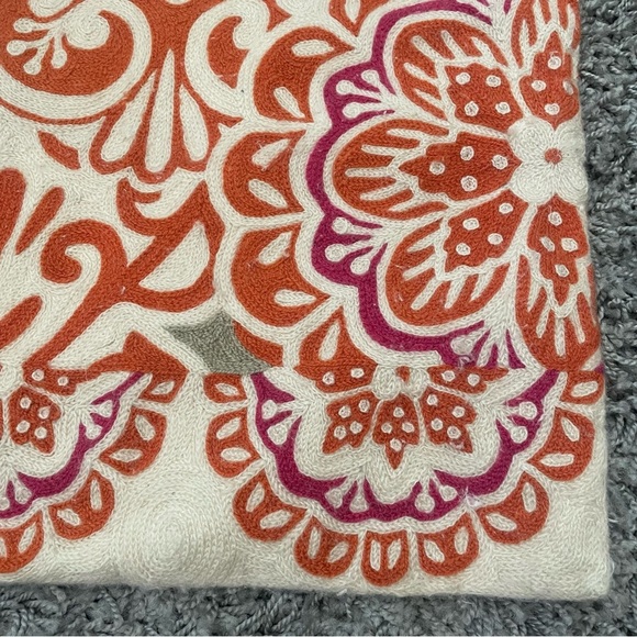 Pottery Barn Home Goods Wool Hand Embroidered Wall Piece Rug side table topper - Picture 9 of 16